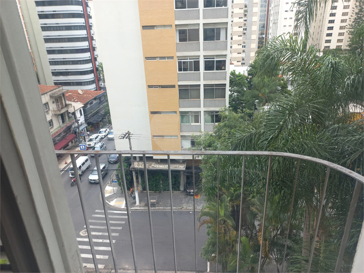 Foto REO241071