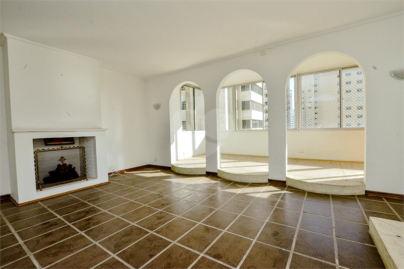 Venda Apartamento São Paulo Paraíso REO241143 4