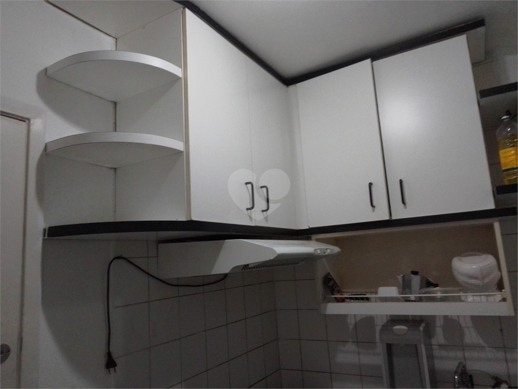 Venda Apartamento São Paulo Bela Vista REO24437 10