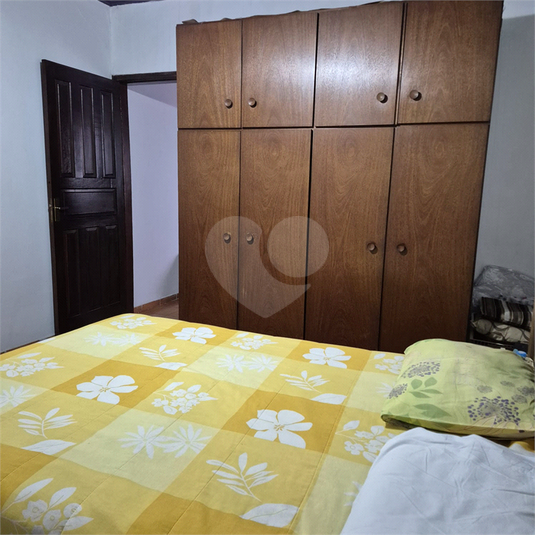 Foto REO246062