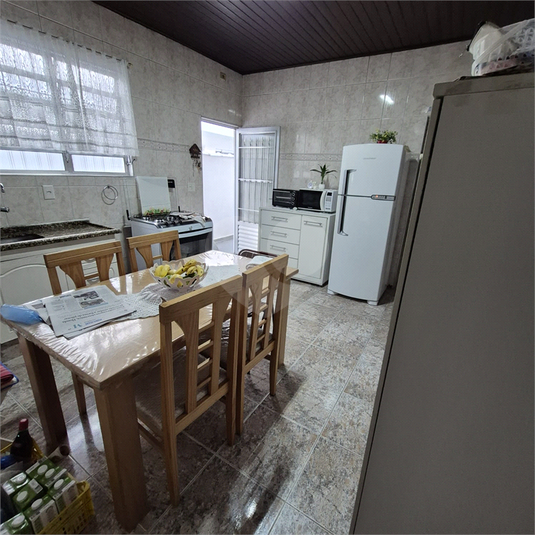 Foto REO246062