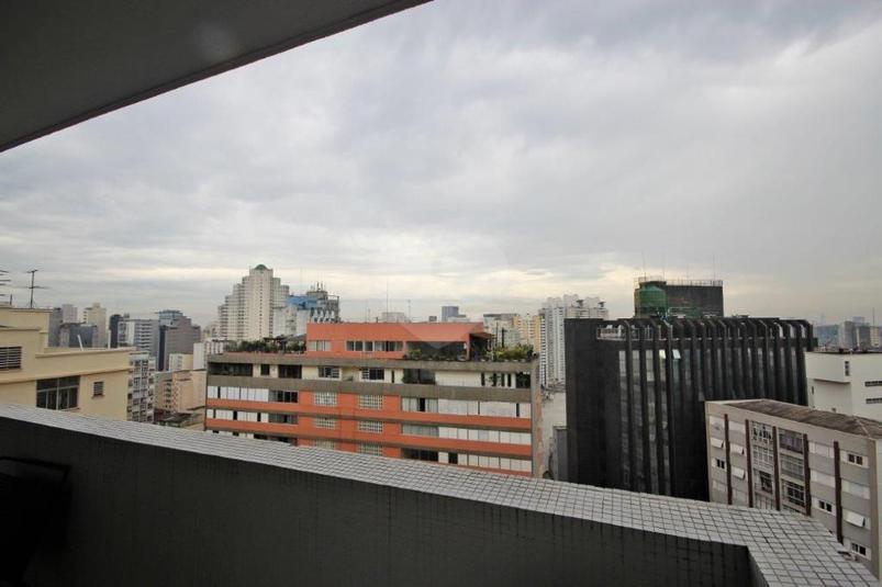 Foto REO246938