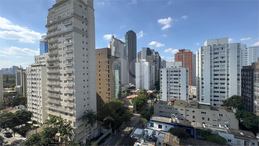 Foto REO247895