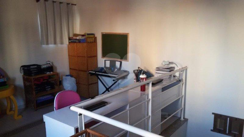 Foto REO248214