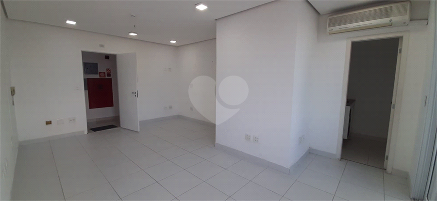 Venda Salas São Paulo Santana REO249524 6