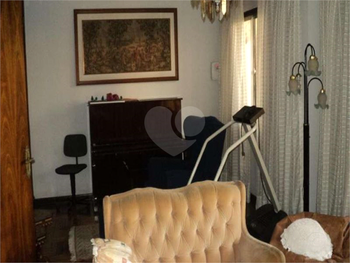 Foto REO250112