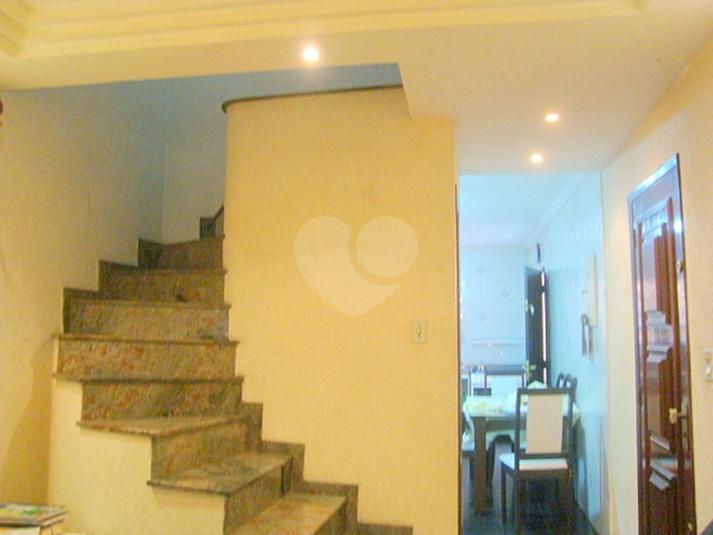 Foto REO250233