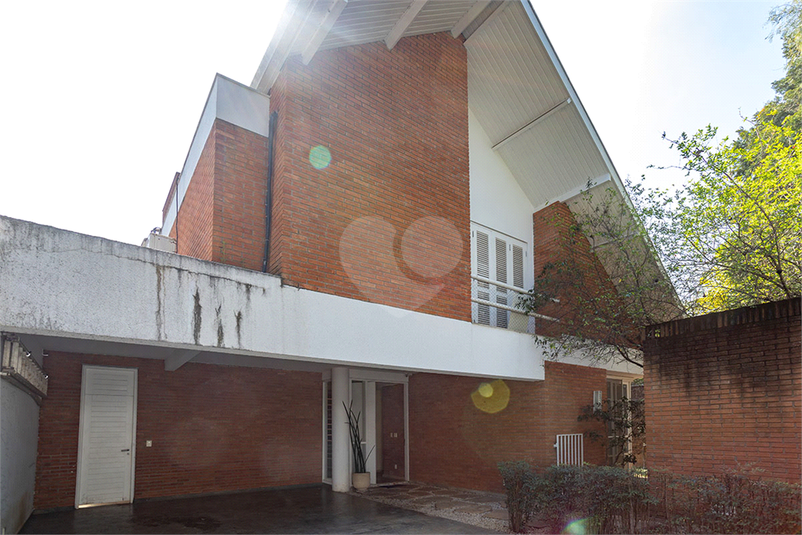 Foto REO25030