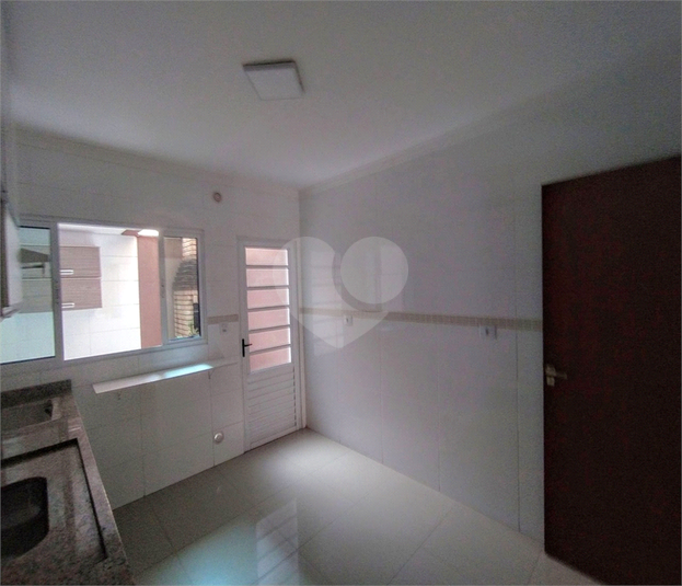 Aluguel Condomínio São Paulo Vila Santa Maria REO250330 11