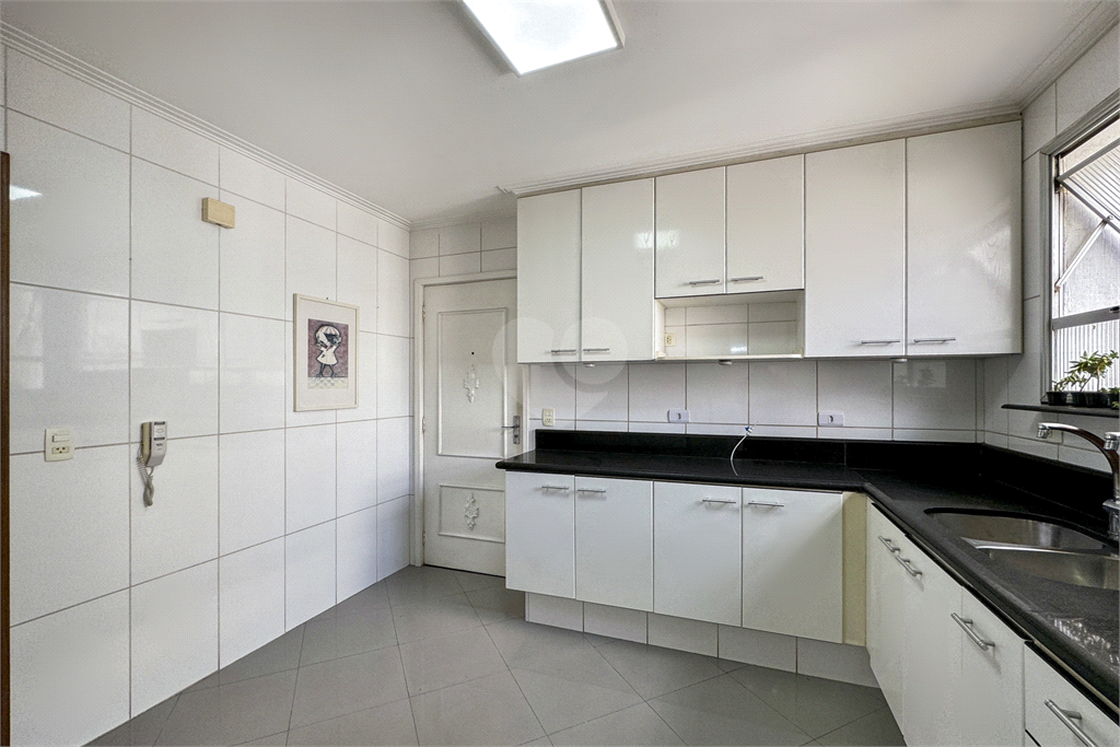 Venda Apartamento São Paulo Moema REO250582 30