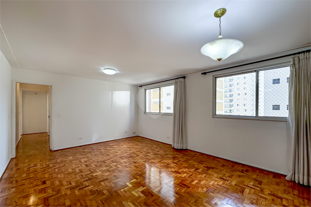 Venda Apartamento São Paulo Moema REO250582 4