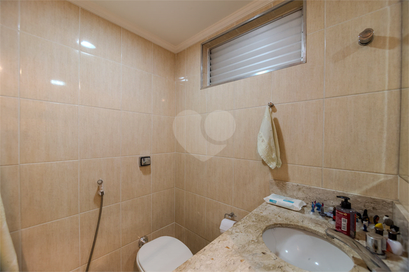 Foto REO251743