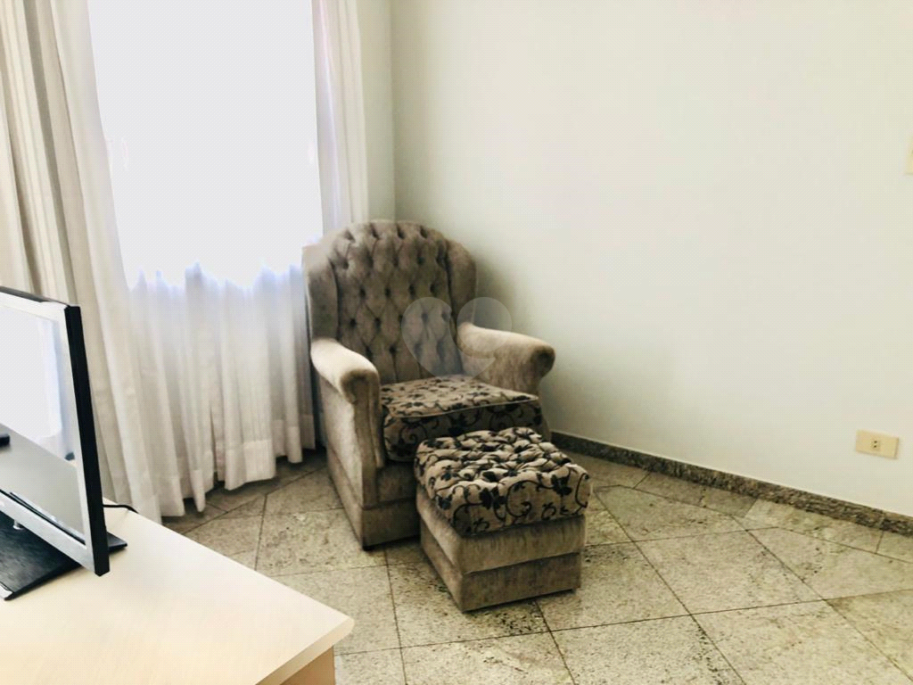 Venda Flat São Paulo Santana REO252607 50