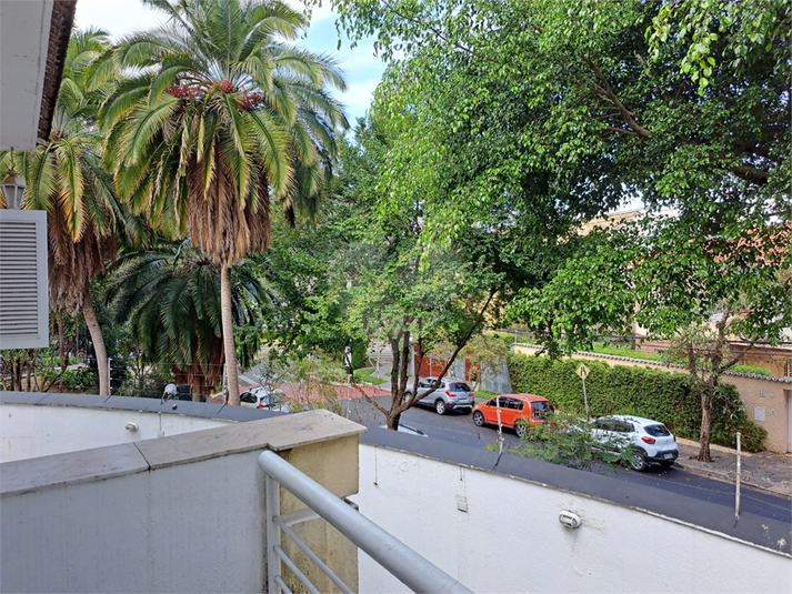 Foto REO253275