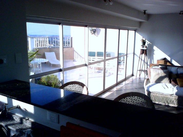 Foto REO253934