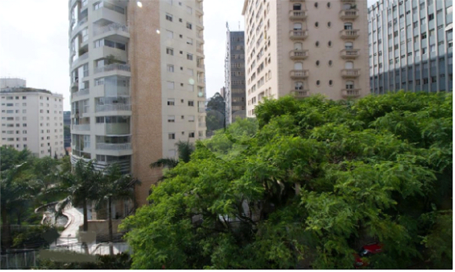 Foto REO254517