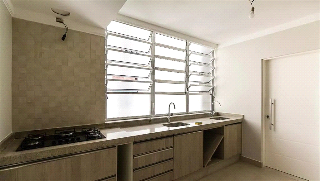 Venda Apartamento São Paulo Higienópolis REO255505 7