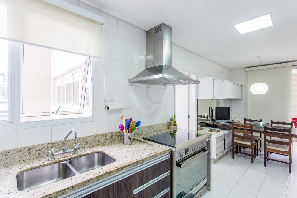 Venda Apartamento São Paulo Cidade Monções REO256730 11