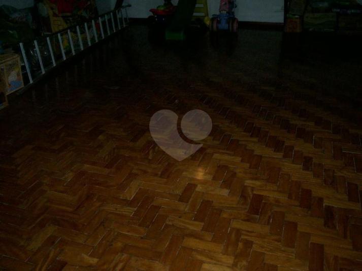 Foto REO25691