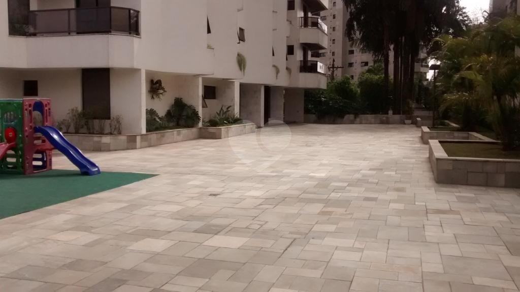 Venda Apartamento São Paulo Santana REO257313 24