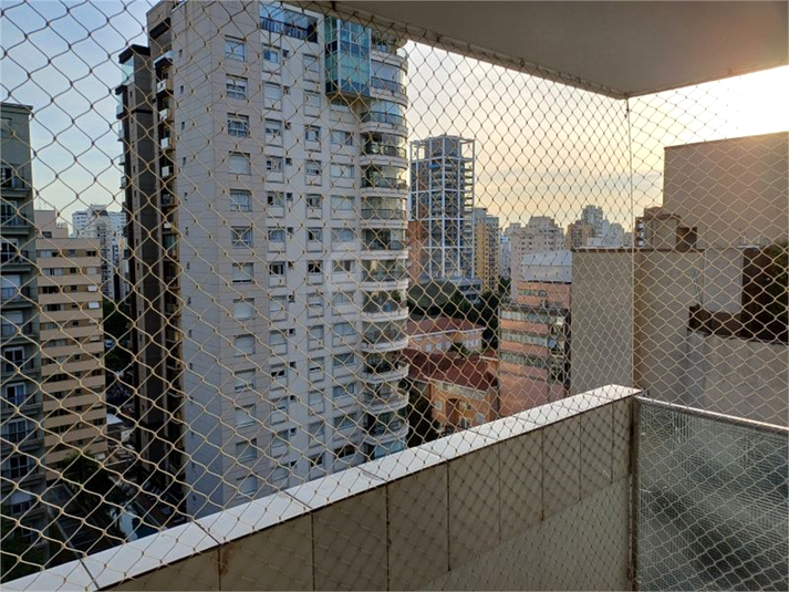 Foto REO258685