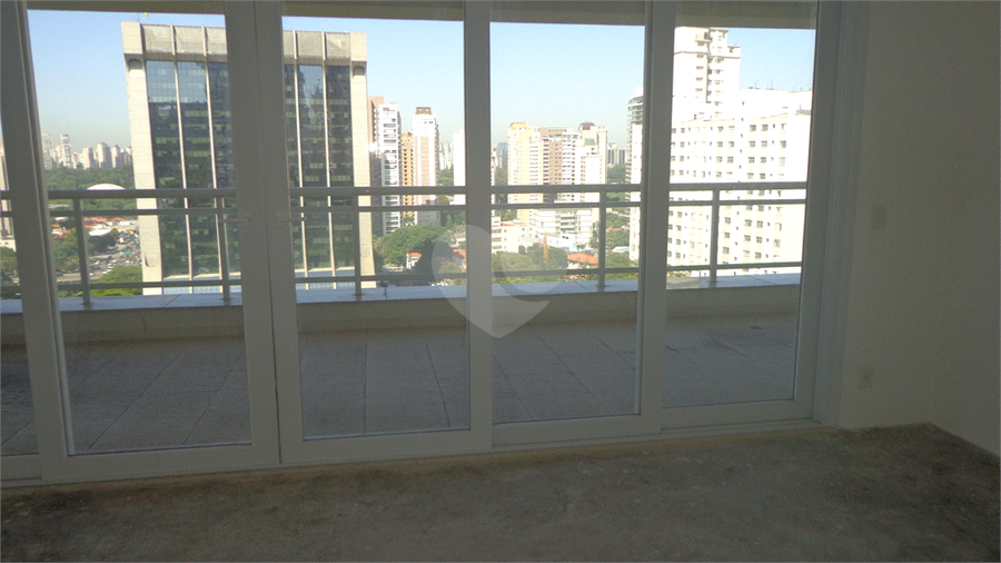 Foto REO259365