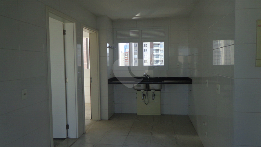 Foto REO259365