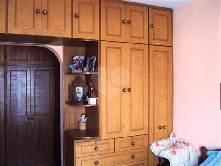 Foto REO259851