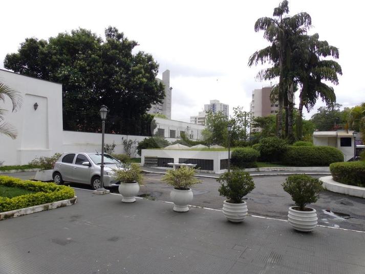 Foto REO259851