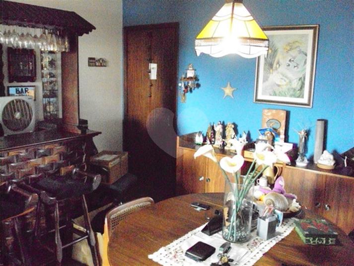 Foto REO259851