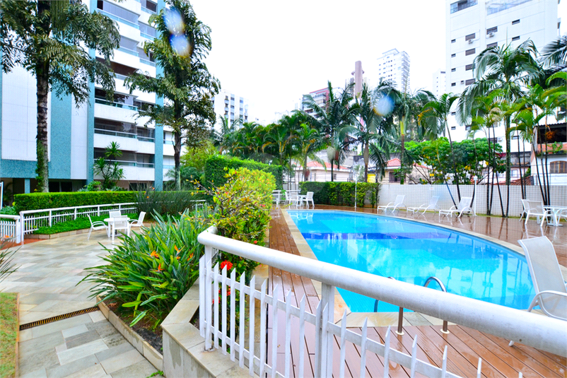 Venda Apartamento São Paulo Real Parque REO260341 34