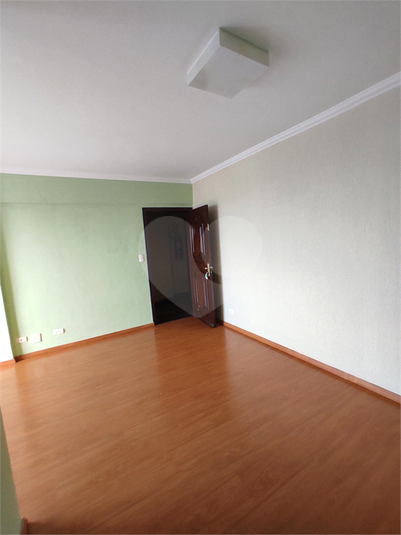 Foto REO260824