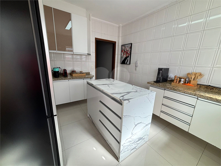 Foto REO260939