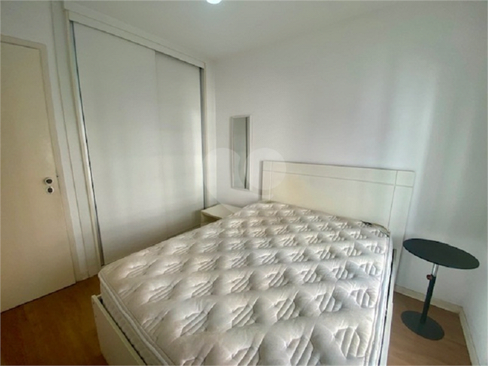 Foto REO261578