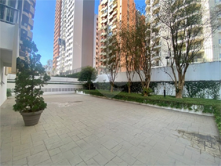 Foto REO261578