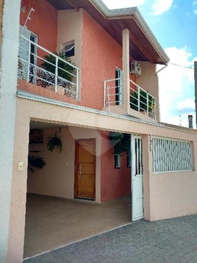 Sobrado, 3 quartos à Venda - Vila Hortência, Sorocaba | Lopes