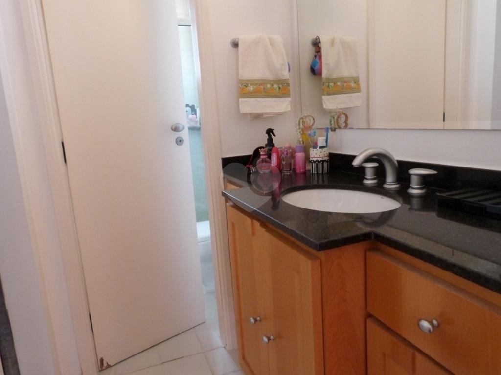 Venda Apartamento São Paulo Água Fria REO261971 32