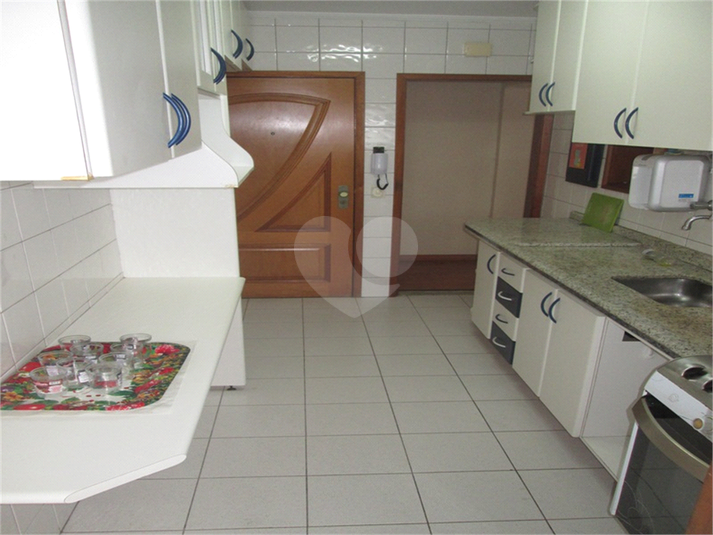 Foto REO262162