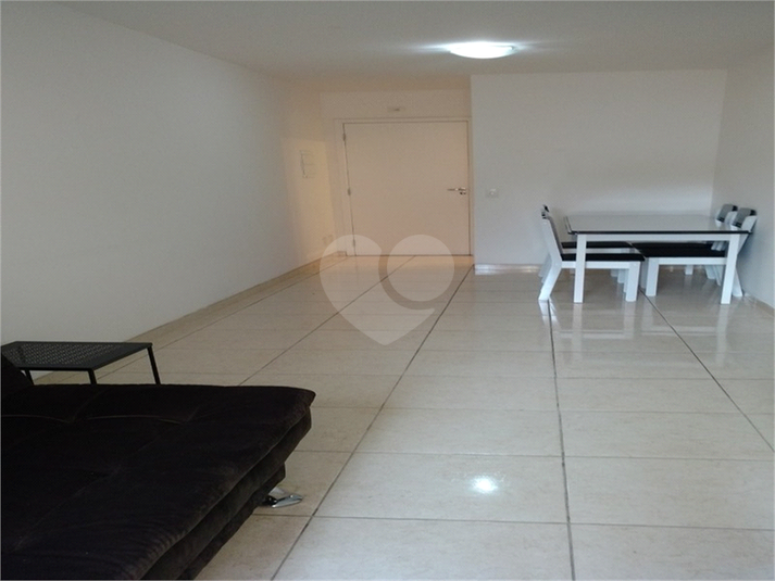 Foto REO262716