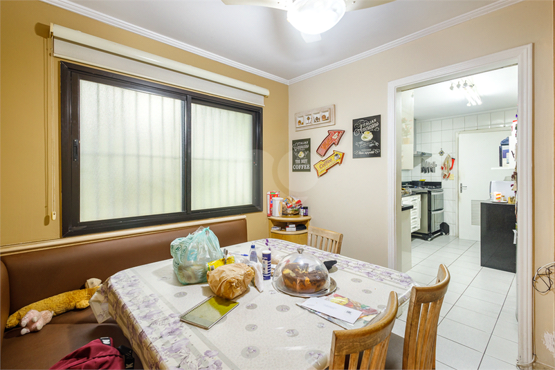 Foto REO263079