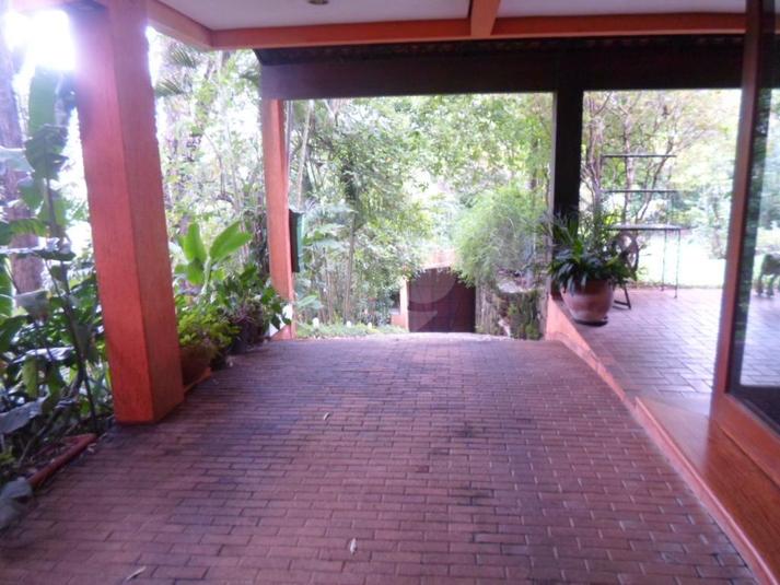 Venda Sobrado São Paulo Fazenda Morumbi REO263324 23