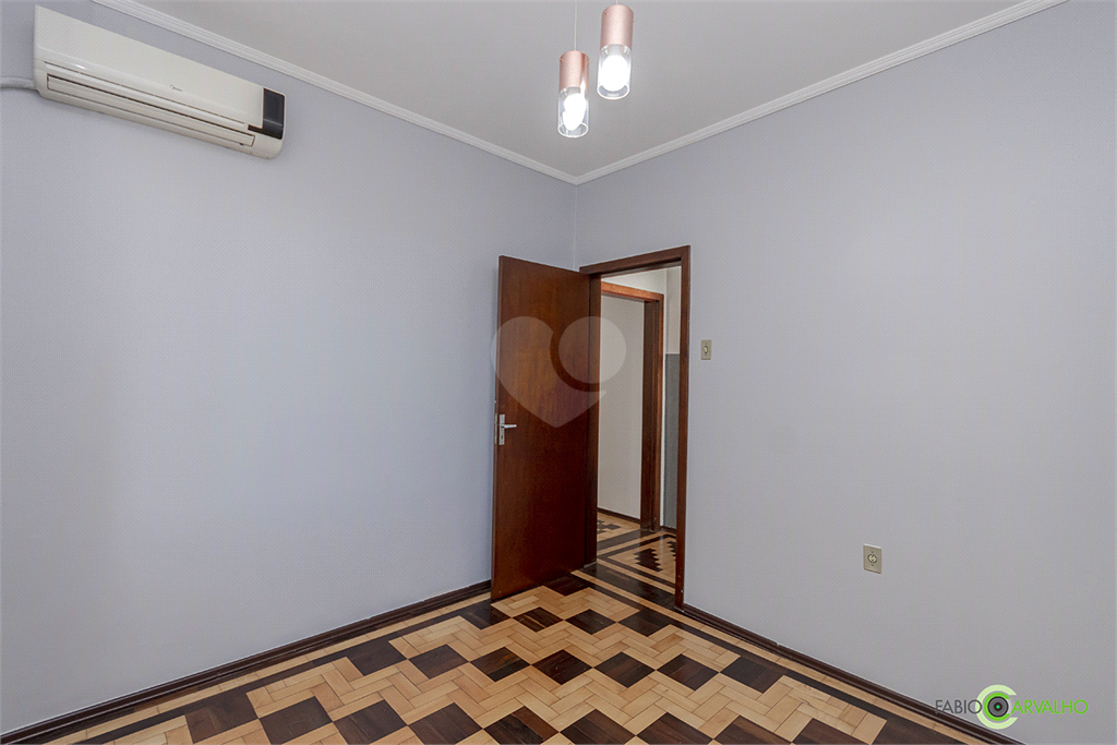 Venda Apartamento Porto Alegre Menino Deus REO265711 19