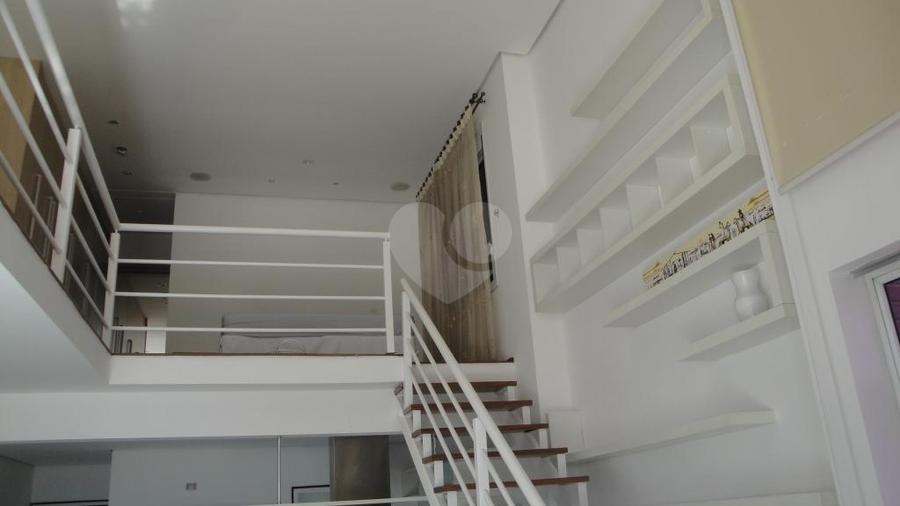 Foto REO266084