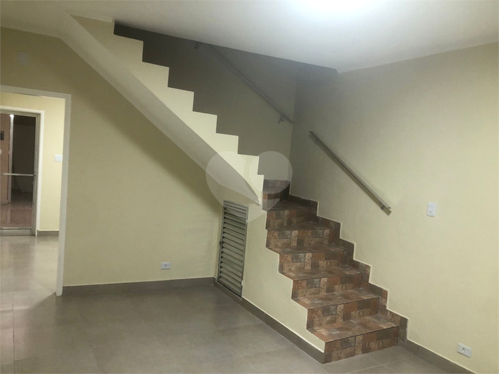 Venda Condomínio São Paulo Santana REO266520 38