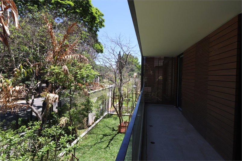 Venda Condomínio São Paulo Alto De Pinheiros REO266869 25