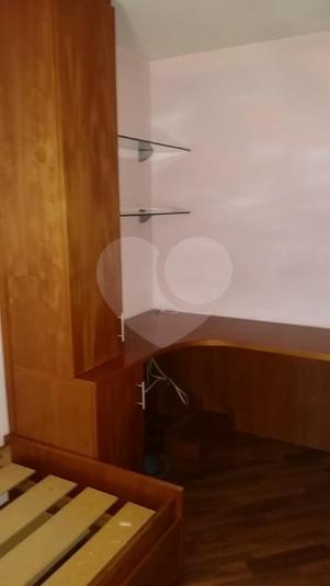 Foto REO266979