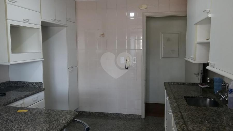 Foto REO266979
