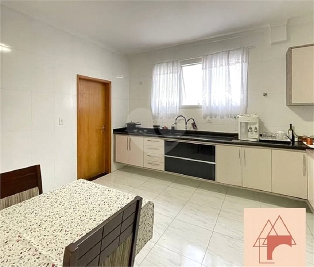 Foto REO267191