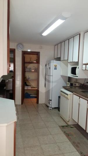 Foto REO267815
