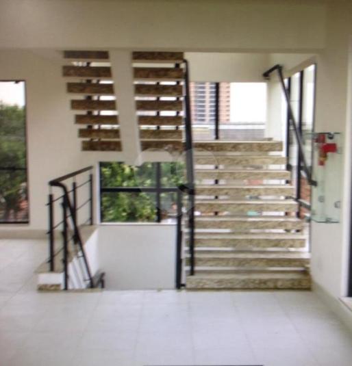 Foto REO268846